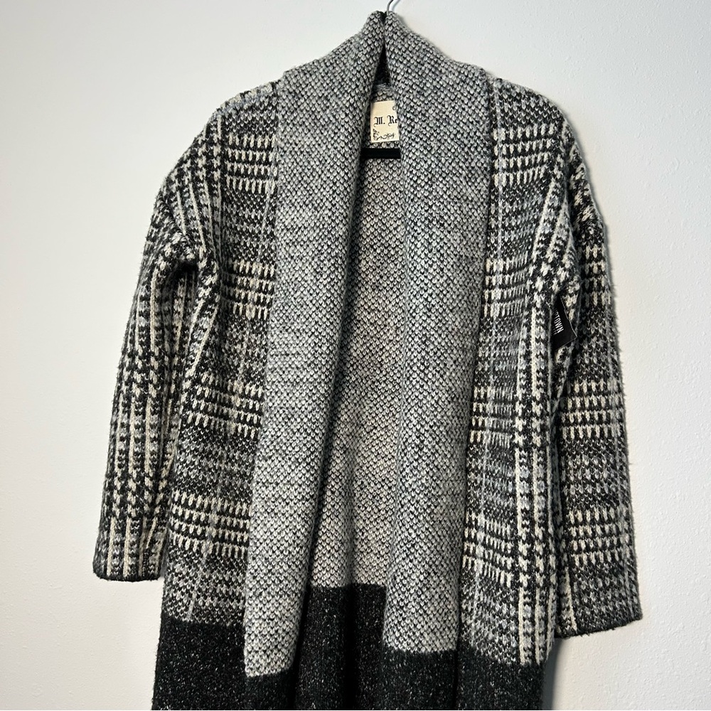 M. Rena Open Front Gray Patterned Women's‎ Sweater Cardigan - Picture 5 of 9